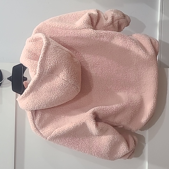 🌸Girls Nike Therma-Fit Sweater with Hood, size Small, 6/7🌸 - Picture 2 of 7